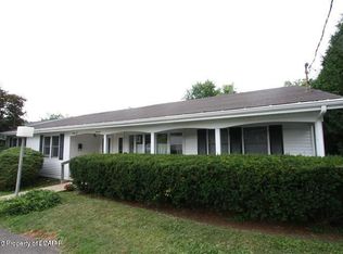 21 Lehman Ave, Dallas, PA 18612