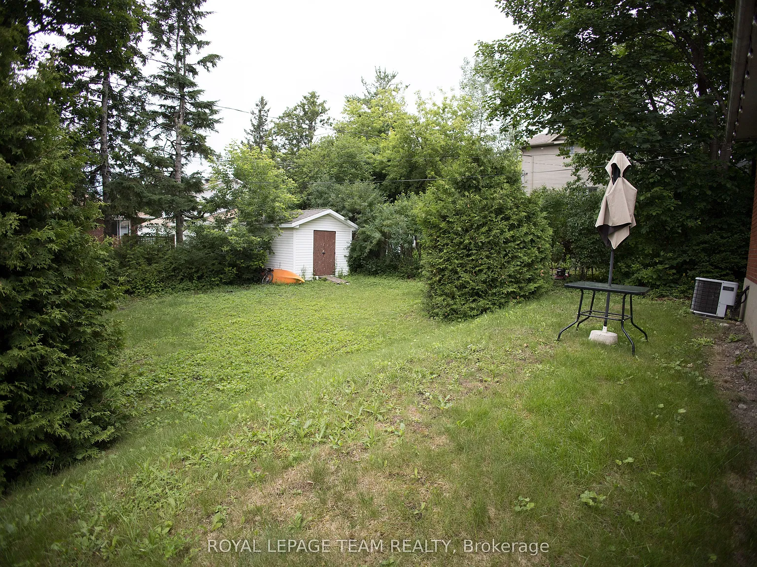4 bed, $2,900 — Photo 2