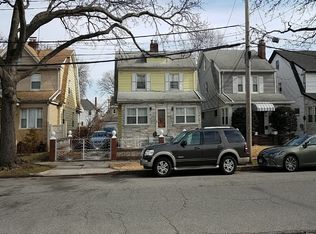 10909 211th St, Queens Village, NY 11429