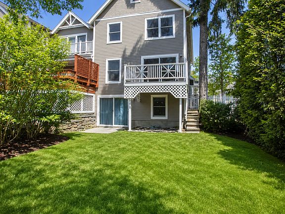 3rd image of 32 Seminary St #2