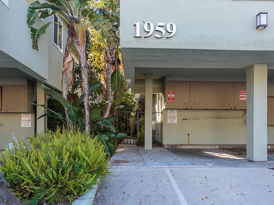 1st image of 1959 Cheremoya Ave APT 4