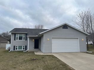 729 Johnson Ct, Rushford, MN 55971