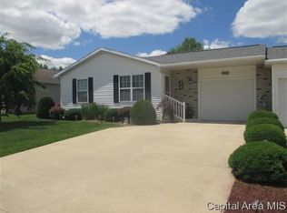 2203 Magnolia Dr #B, South Jacksonville, IL 62650