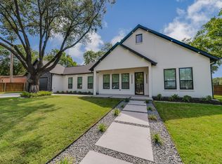 9842 Webb Chapel Rd, Dallas, TX 75220