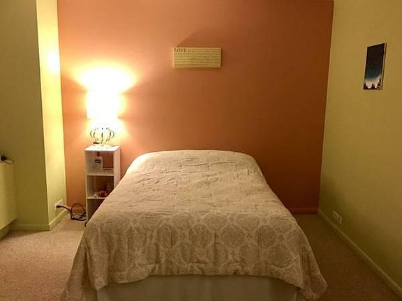 2nd image of 2800 N Lake Shore Dr APT 513