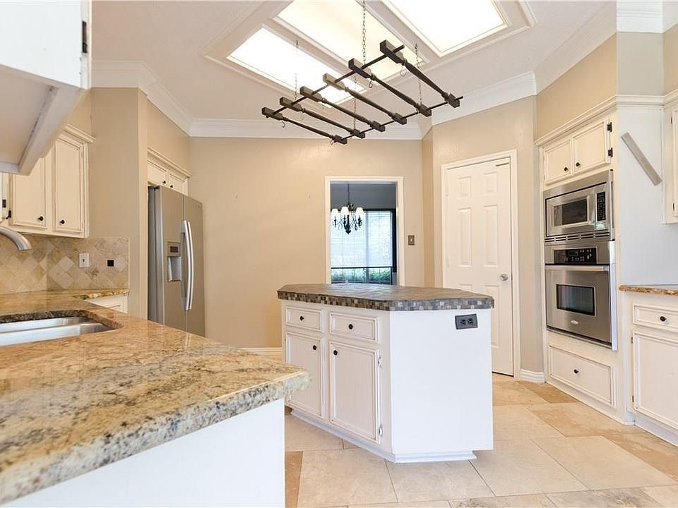 1st image of 2413 Pistachio Dr