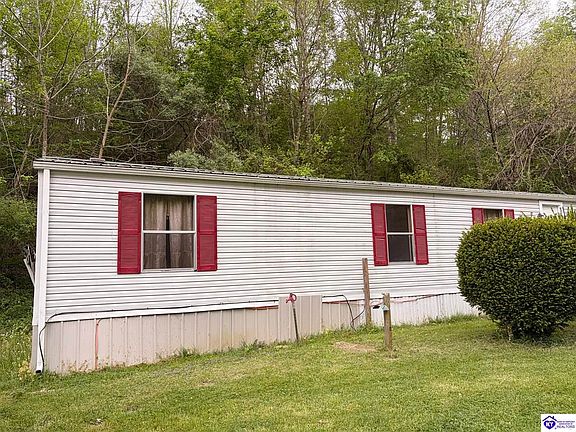 3rd image of 1051 Sportsman Lake Rd