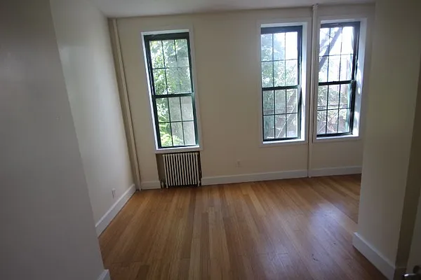 Rented by Nooklyn NYC LLC | media 23