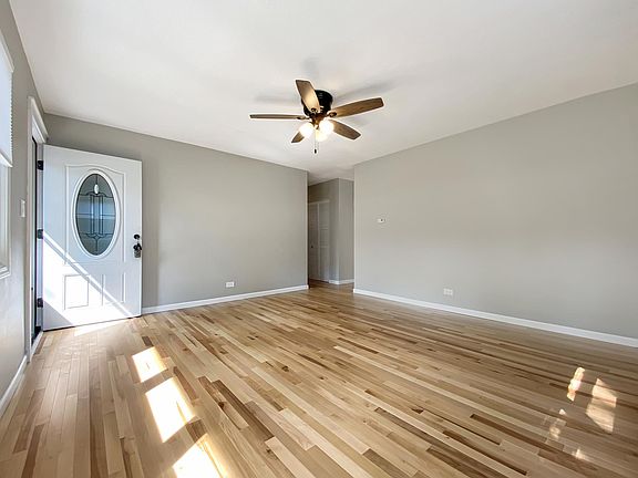 5th image of 2612 Forestwood Dr