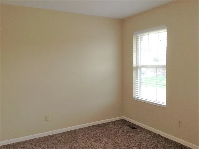 6486 Cobblers Trl — Photo 11