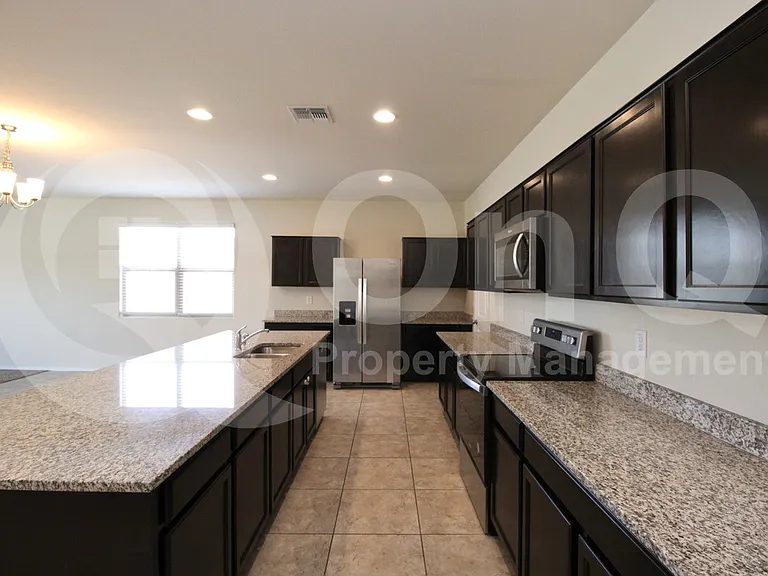 2455 E Alida Trl — Photo 3