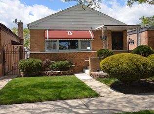 4616 S Lawler Ave, Chicago, IL 60638