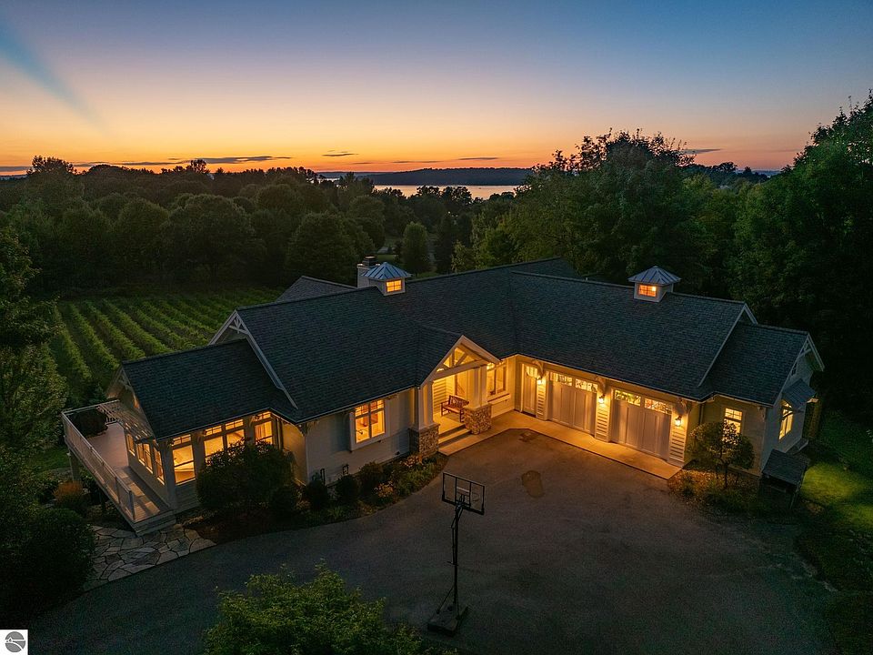 1st image of 1375 Braebury Way