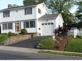 226 Henry St, Manchester, CT 06042