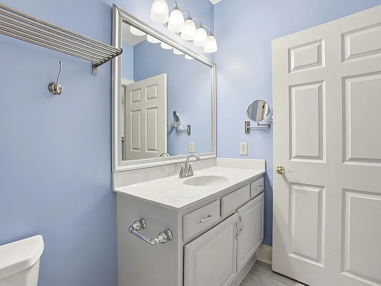 1117 Park West Dr — Photo 21