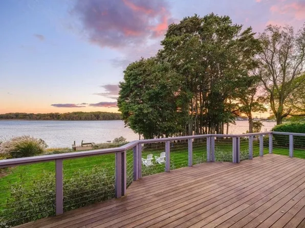 1020 Ruch Ln, Southold, NY 11971