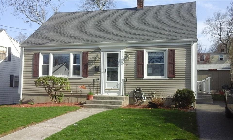 1st image of 37 Greenfield Ave