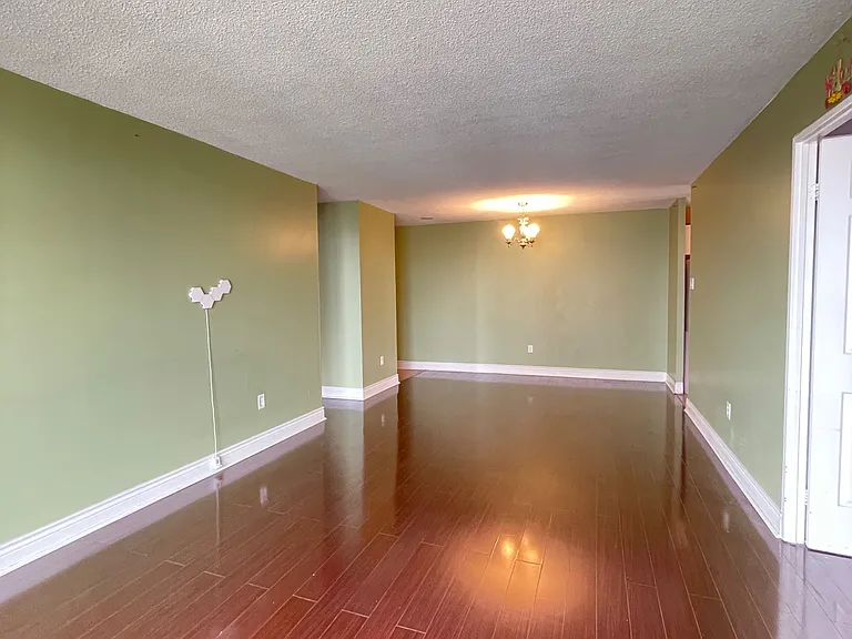 99 Blackwell Ave #803 — Photo 3