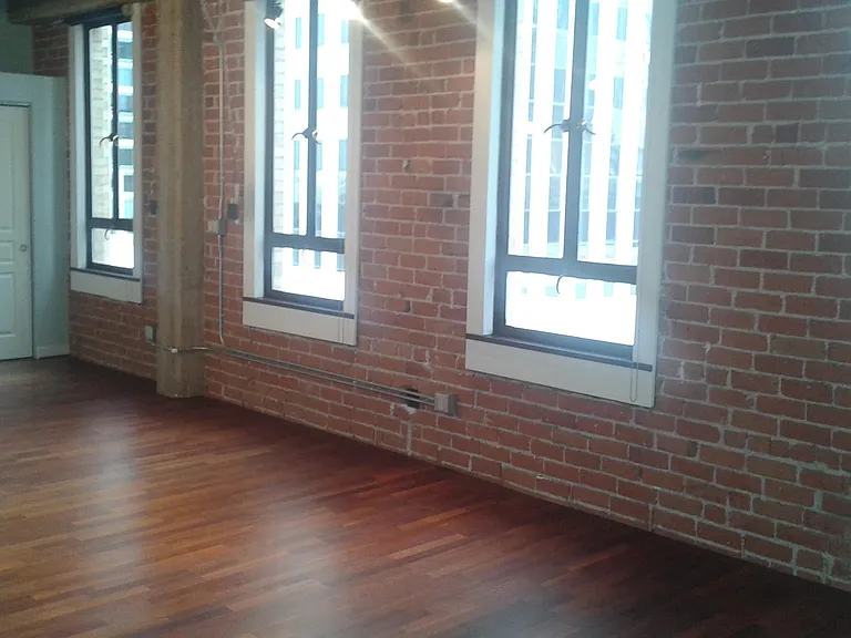 114 W Adams St #1008 — Photo 14