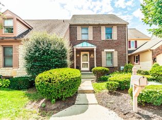 1289 Gemstone Sq W, Westerville, OH 43081