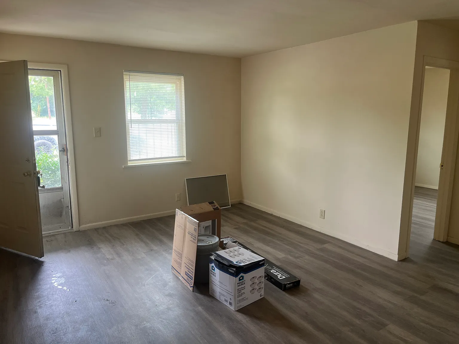 2 bed, 600 sqft, $895 — Photo 2