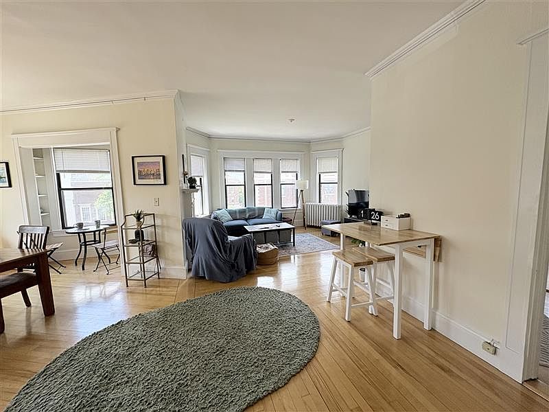 1st image of 84 Prescott St APT 27