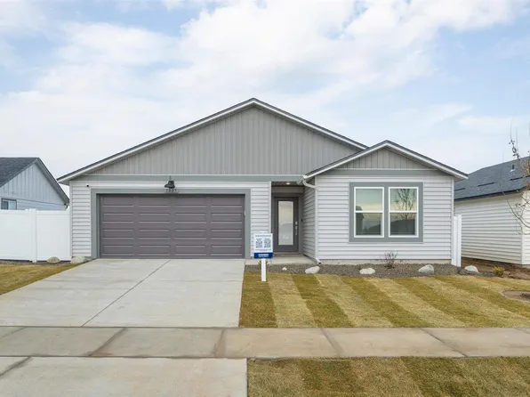 1805 E Boskoop St, Deer Park, WA 99006