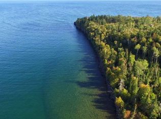 14 Chimney Rock Rd, Hovland, MN 55606