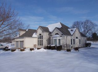 223 N Maple St, Princeton, IL 61356