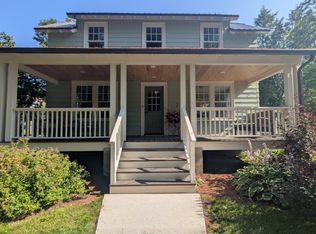 73 Laythe St, Derby Line, VT 05830