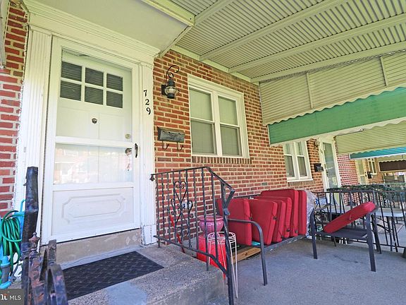 3rd image of 729 Bennington Rd