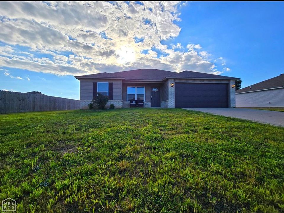 1st image of 238 Cole Dr