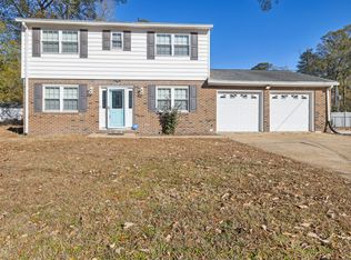 704 Avalon Woods Ct, Virginia Beach, VA 23464
