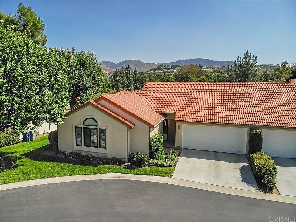 1st image of 26359 Rainbow Glen Dr #251