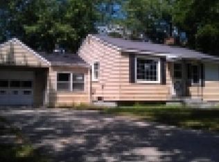 3609 Grape Ave NE, Grand Rapids, MI 49525