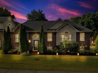 2001 Woodlake Ct, Nashville, TN 37214