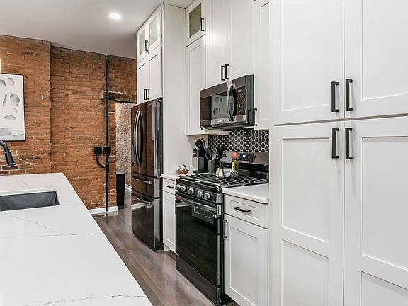 5th image of 60 Clark Pl #64