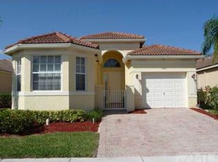 7025 Del Corso Ln, Delray Beach, FL 33446
