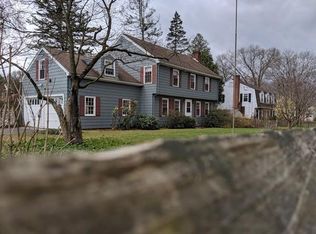 7 Park Dr, West Springfield, MA 01089