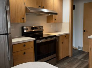 6133 Hall St SE, Grand Rapids, MI 49546