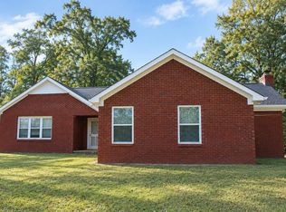 135 Cedar Lane Dr, Winfield, AL 35594