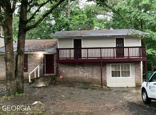 8923 Ashwood Dr, Riverdale, GA