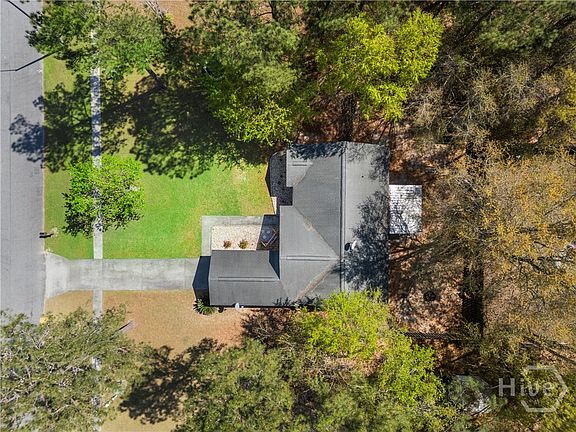 3rd image of 125 Knotty Pine Circle