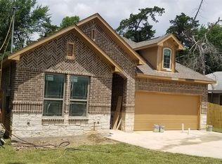 631 Woodbine Ave, Dallas, TX 75203