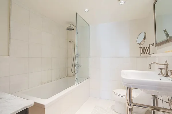 Sold by Compass | media 20