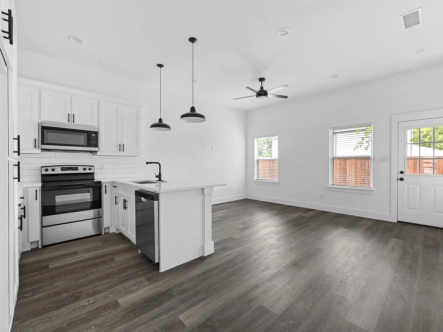 3018 Henry Street, Greenville, TX 75401 - A — Photo 3