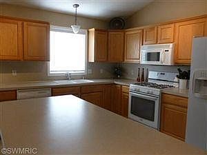 4th image of 7201 Timbercreek Dr