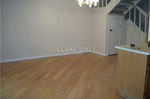 1st image of 632 Brookway Ln