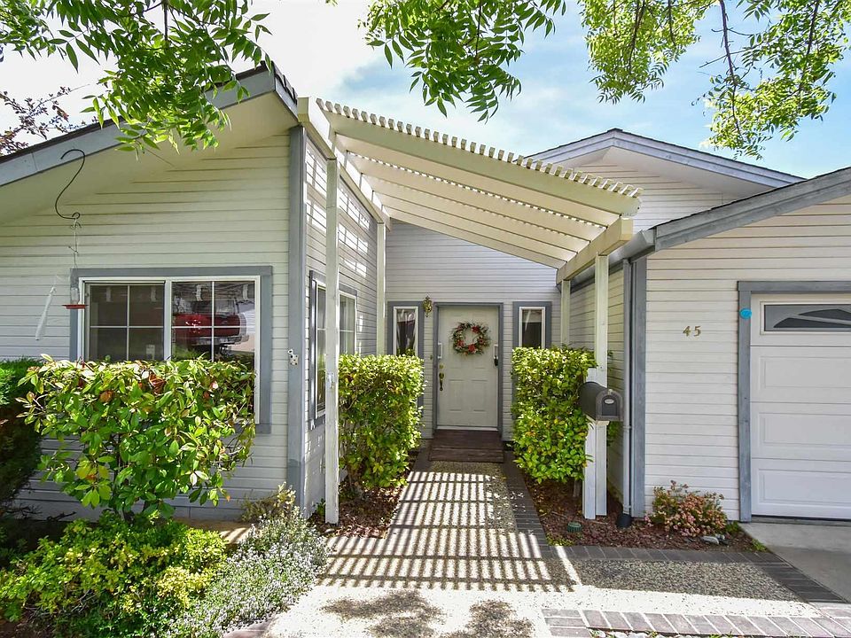 1st image of 12720 Robinia Cir Space 40