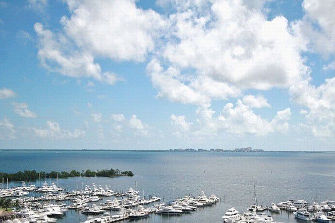 1st image of 2627 Bayshore Dr APT 1503